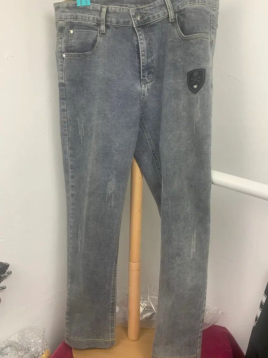 ドクロ パッチ ウォッシュ デニム ズボン PHILIPP PLEIN(フィリッププレイン) 30-31インチ