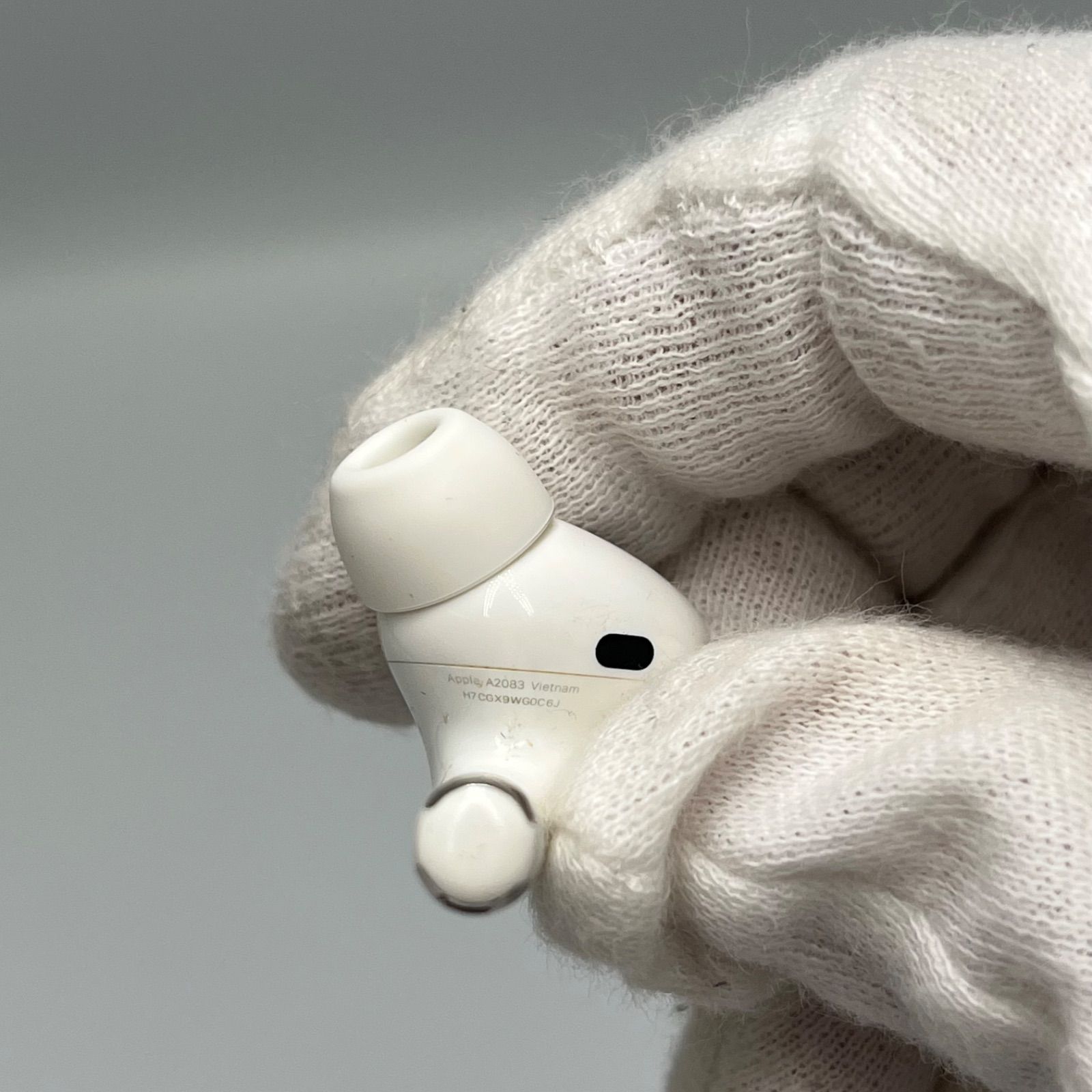 ジャンク品】Apple AirPods Pro 第1世代 MWP22J/A ホワイト ケース付き