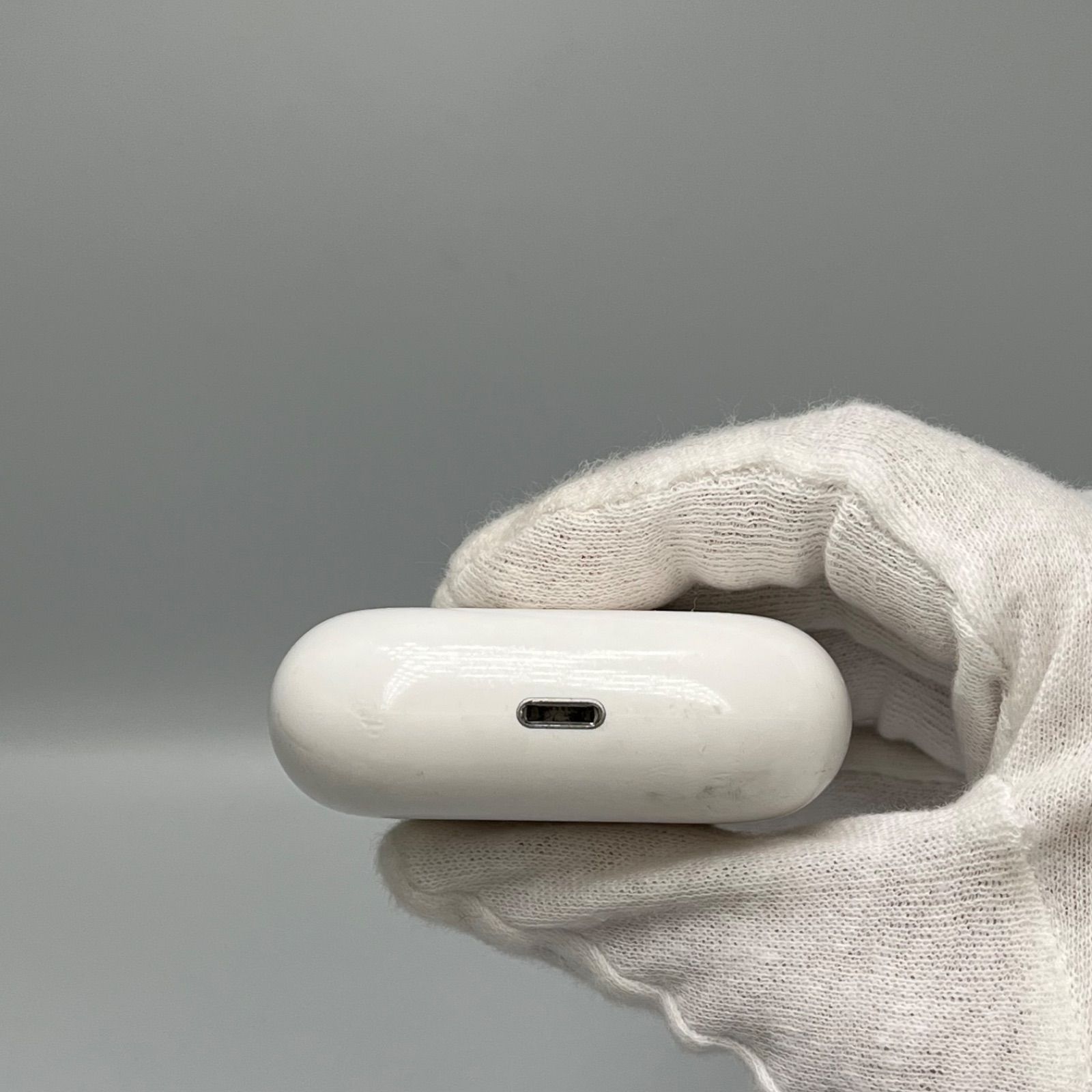 ジャンク品】Apple AirPods Pro 第1世代 MWP22J/A ホワイト ケース付き