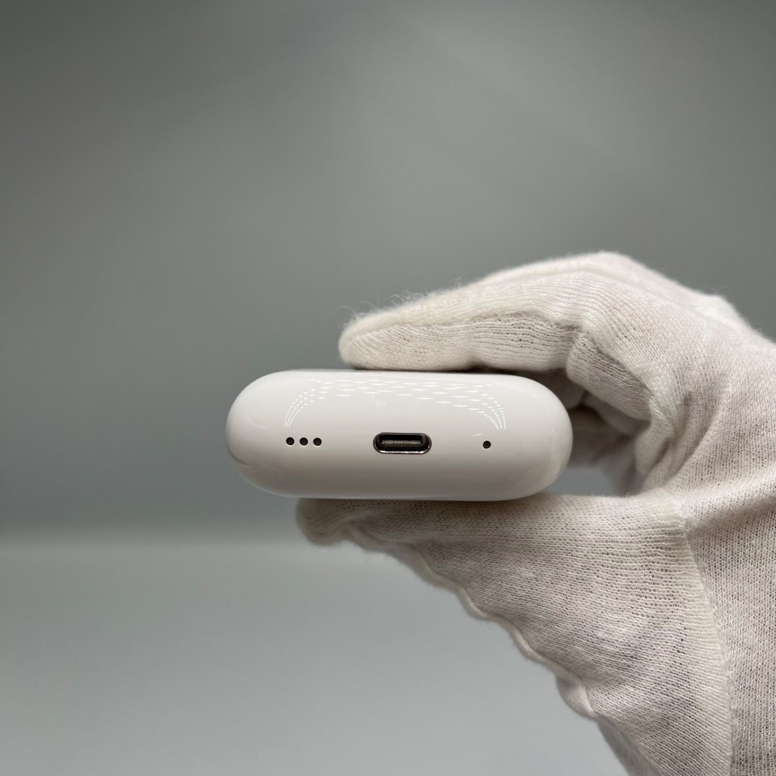 ジャンク品•美品】Apple AirPods Pro 第2世代 MagSafe充電ケース付き