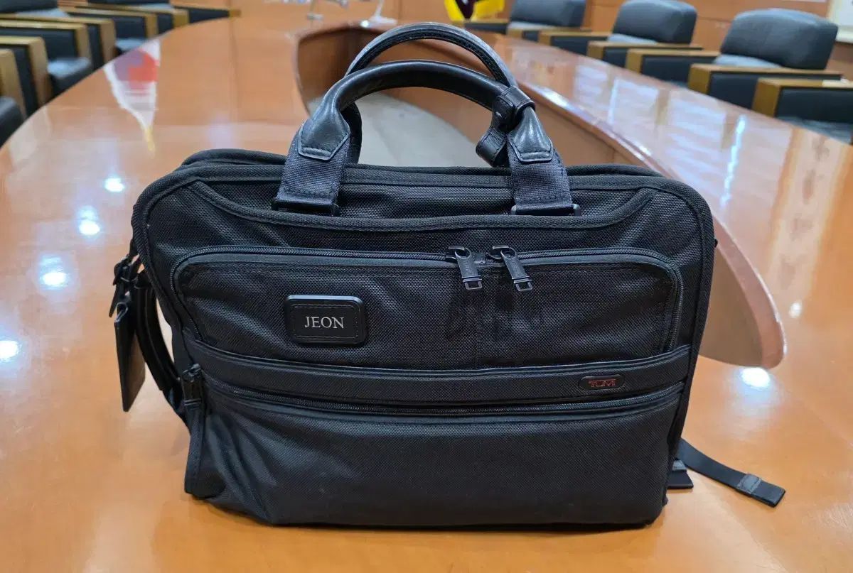 TUMI トゥミ アルファ3 スリム 3WAY ブリーフ バックパック / 状態: 傷なし / 最高 / デパート