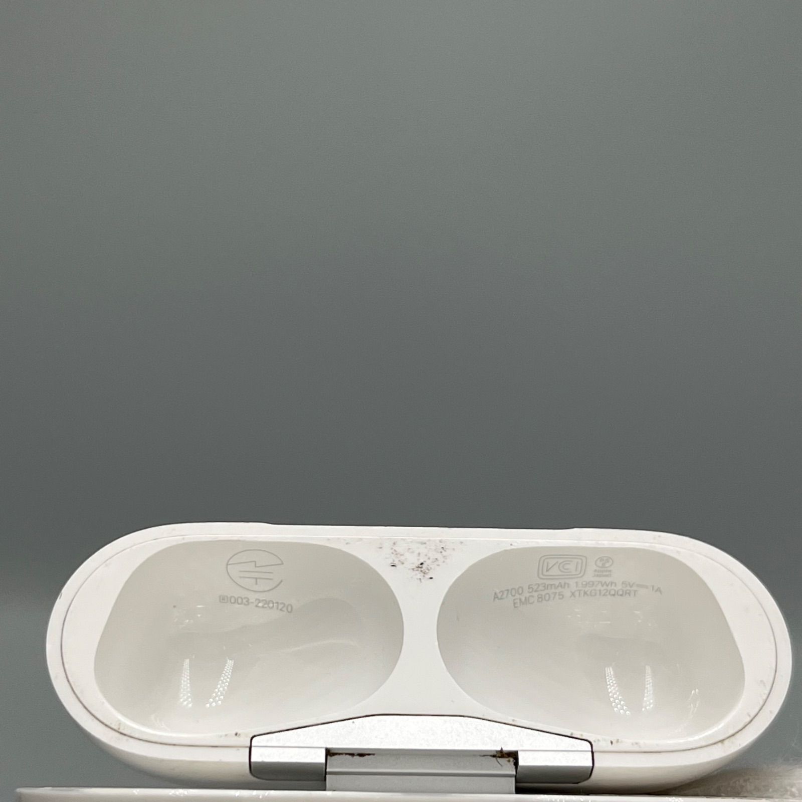ジャンク品•美品】Apple AirPods Pro 第2世代 MagSafe充電ケース付き