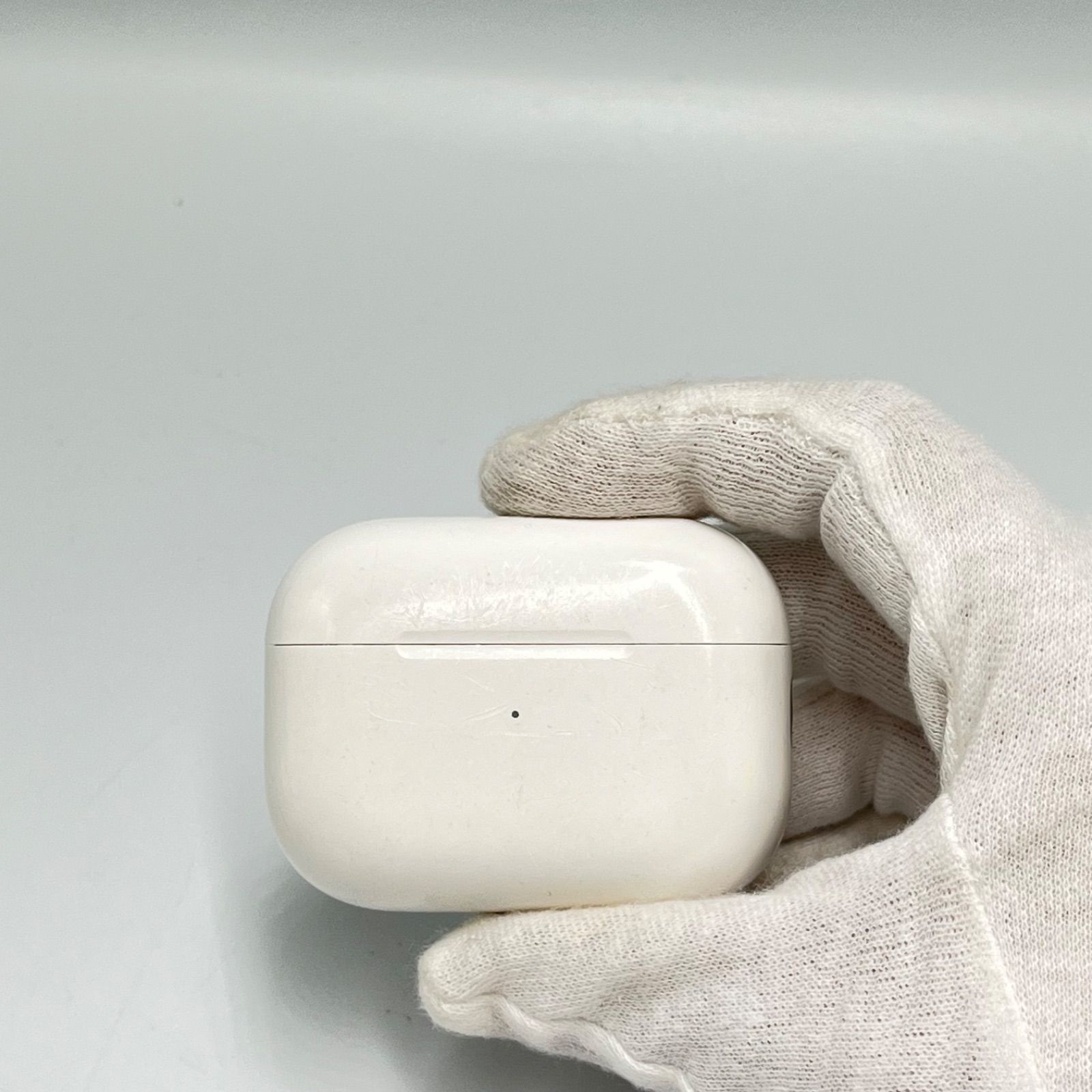 ジャンク品•美品】Apple AirPods Pro 第2世代 MagSafe充電ケース付き