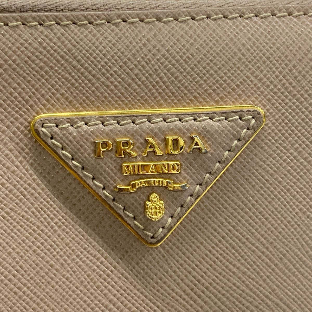 PRADA(プラダ) ハンドバッグ ガレリア ベージュ×ゴールド レザー PRADA(プラダ) ハンドバッグ ガレリア ベージュ×ゴールド レザー
