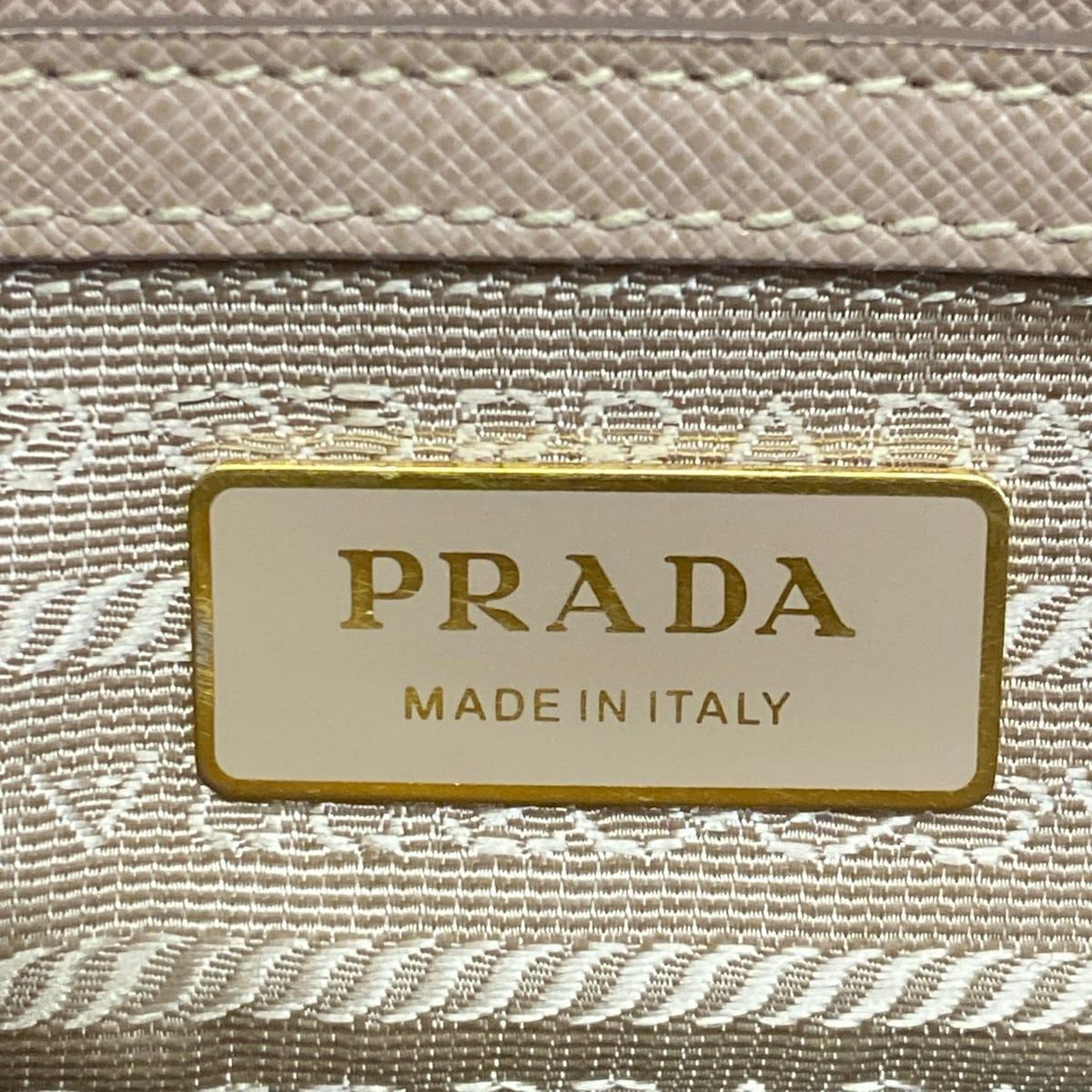 PRADA(プラダ) ハンドバッグ ガレリア ベージュ×ゴールド レザー PRADA(プラダ) ハンドバッグ ガレリア ベージュ×ゴールド レザー
