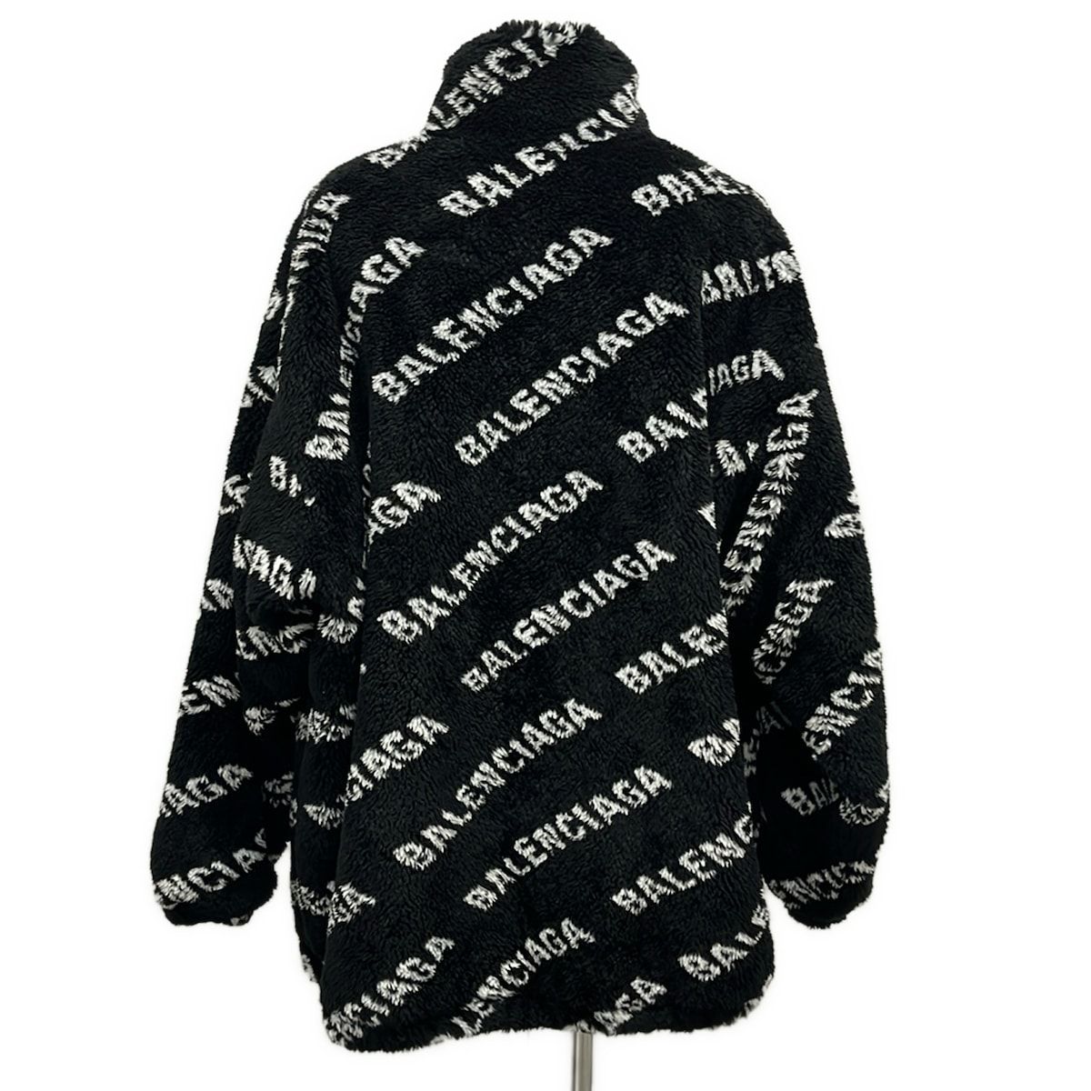 BALENCIAGA(バレンシアガ) ブルゾン サイズ34 ユニセックス - 595049 黒×白 長袖/ボア/秋/冬