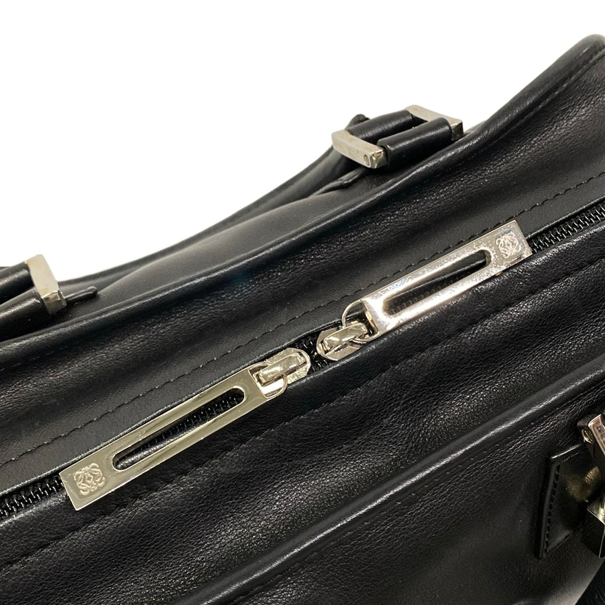 LOEWE(ロエベ) ハンドバッグ アマソナ28 黒 レザー LOEWE(ロエベ) ハンドバッグ アマソナ28 黒 レザー