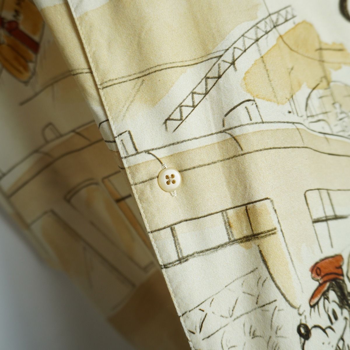 美品24SS Porter Classic ポータークラシック DISNEY M&F PC ORIGINAL ALOHA DP-024-2709 半袖アロハ シャツ ミッキー サイズL セピア1782Q♪ 美品24SS Porter Classic ポータークラシック DISNEY M&F PC ORIGINAL ALOHA DP-024-2709 半袖アロハ シャツ ミッキー サイズL セピア1782Q♪