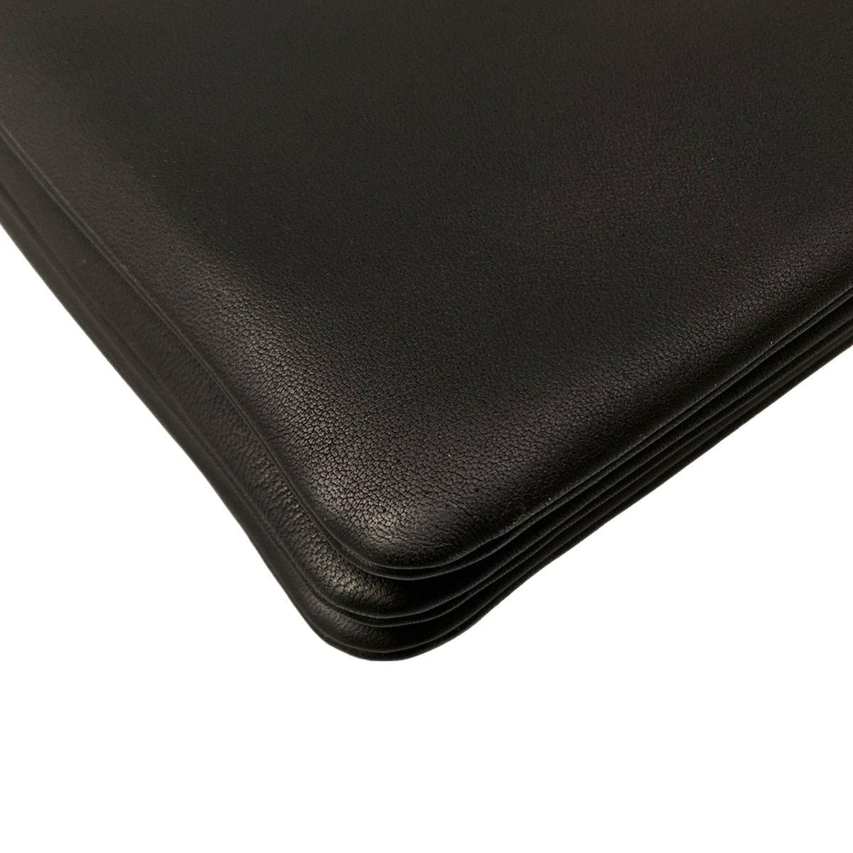 CELINE(セリーヌ) ショルダーバッグ美品 トリオラージ 黒 レザー