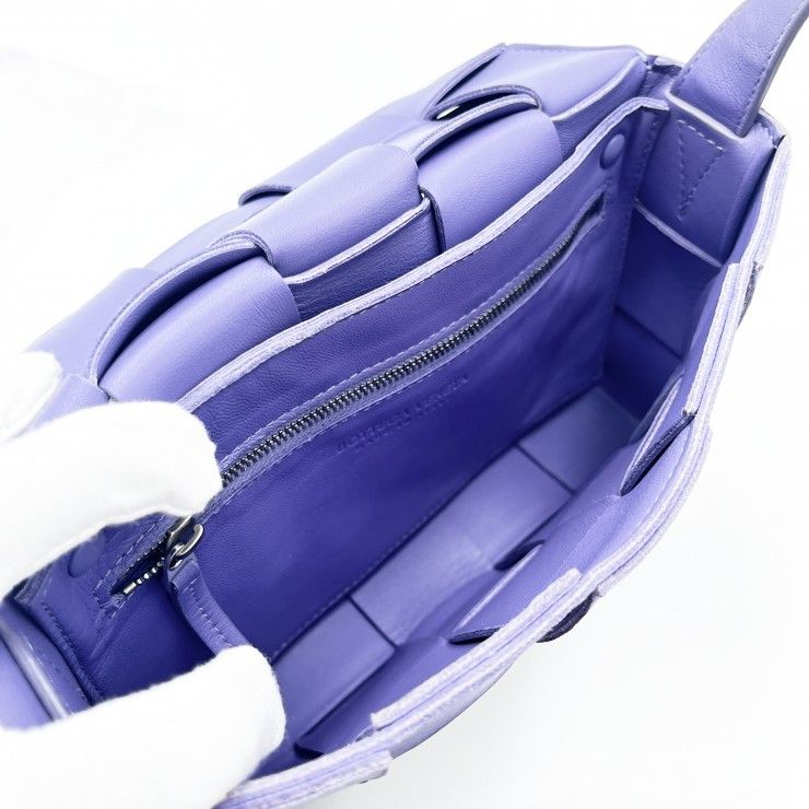 BOTTEGA VENETA(ボッテガヴェネタ)カセット ヴィンテージ ショルダーバッグ パープル ラムレザー レディース 【中古】 BOTTEGA VENETA(ボッテガヴェネタ)カセット ヴィンテージ ショルダーバッグ パープル ラムレザー レディース 【中古】