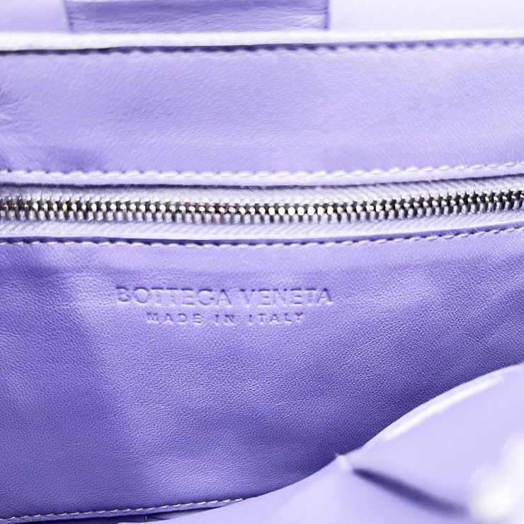 BOTTEGA VENETA(ボッテガヴェネタ)カセット ヴィンテージ ショルダーバッグ パープル ラムレザー レディース 【中古】 BOTTEGA VENETA(ボッテガヴェネタ)カセット ヴィンテージ ショルダーバッグ パープル ラムレザー レディース 【中古】