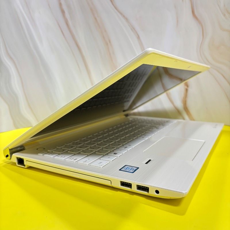 爆速!6世代Core i7★Win11ノートパソコン【Office付‼】★新品爆速SSD256GB★DVD エクセル・ワード 爆速!6世代Core i7★Win11ノートパソコン【Office付‼】★新品爆速SSD256GB★DVD エクセル・ワード