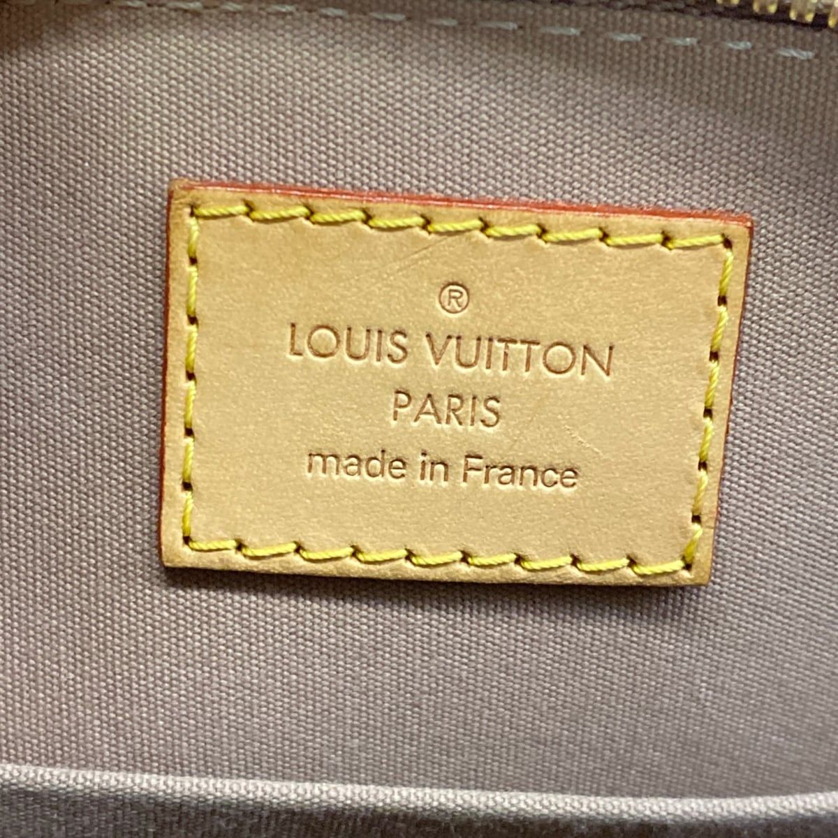 LOUIS VUITTON(ルイヴィトン) ハンドバッグ モノグラムヴェルニ アルマBB M91607 ローズフロランタン レザー LOUIS VUITTON(ルイヴィトン) ハンドバッグ モノグラムヴェルニ アルマBB M91607 ローズフロランタン レザー
