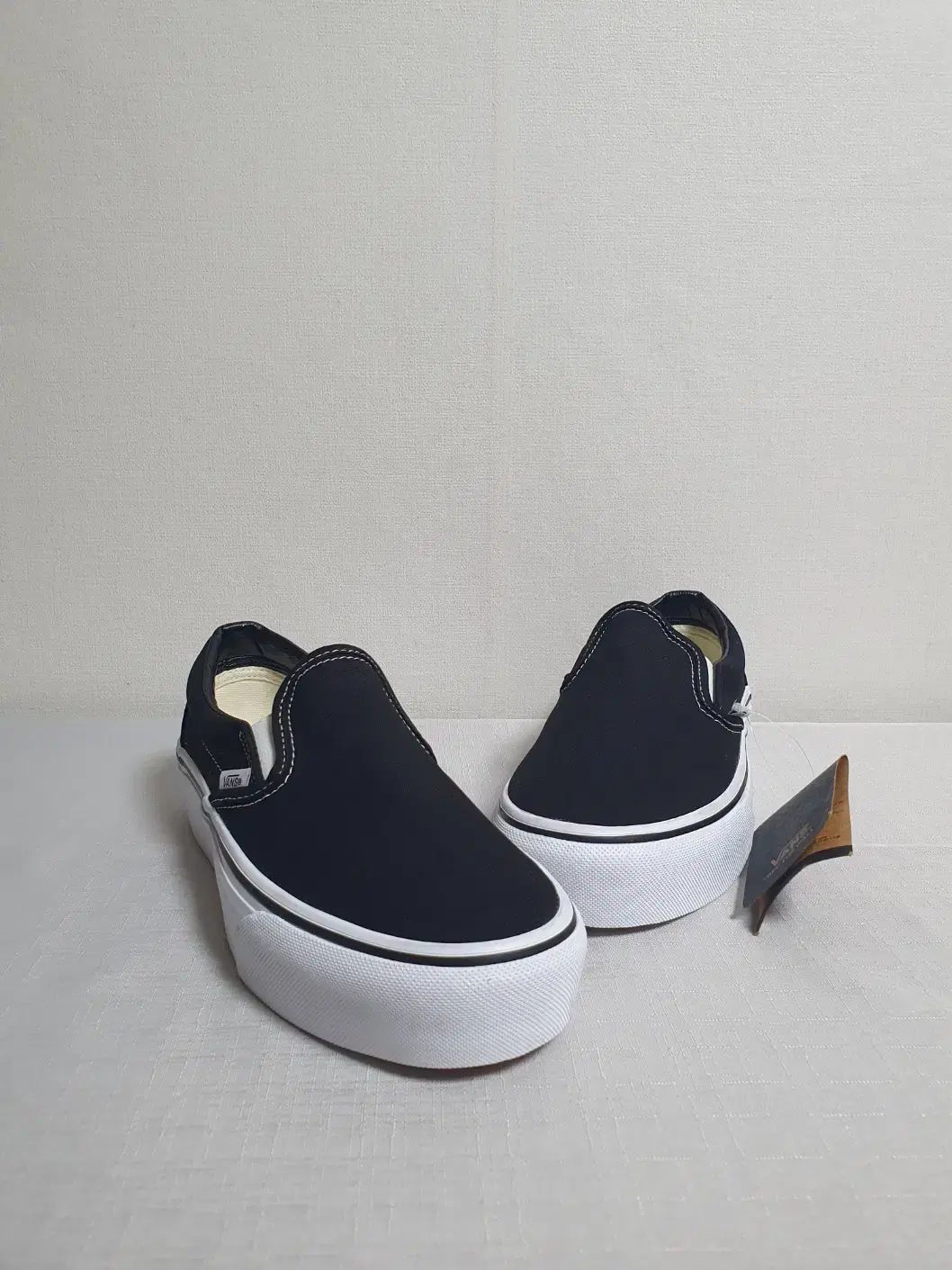 VANS Classic スリッポン フラットフォーム ブラック 235mm VANS Classic スリッポン フラットフォーム ブラック 235mm