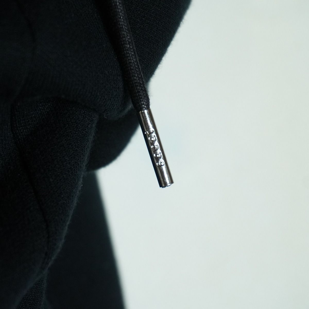 美品 26SS SACAI サカイ SCW-349 WOMEN Sponge Sweat Pants スポンジ スウェット パンツ レディース サイズ2 黒2689Q♪ 美品 26SS SACAI サカイ SCW-349 WOMEN Sponge Sweat Pants スポンジ スウェット パンツ レディース サイズ2 黒2689Q♪