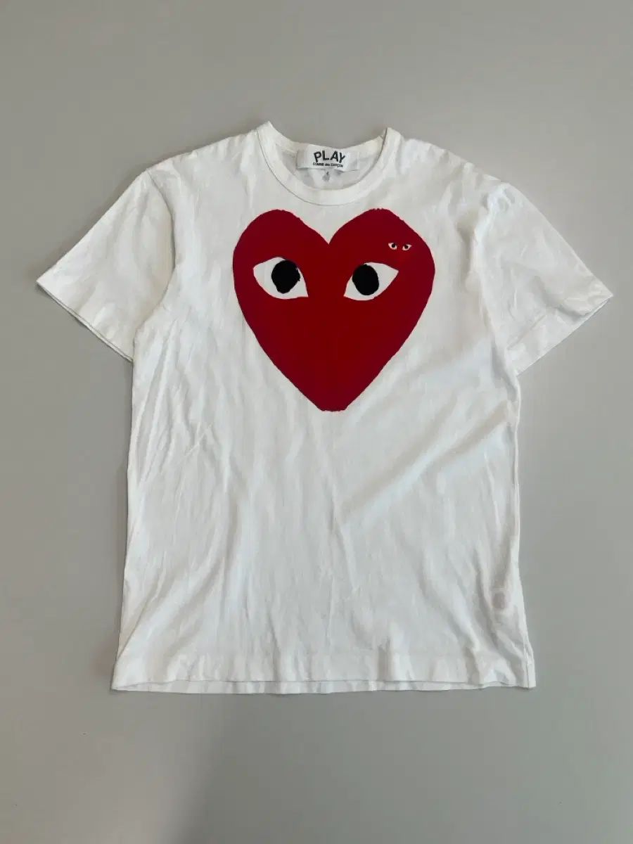 正規品 COMME des GARCONS レッド ハート Tシャツ