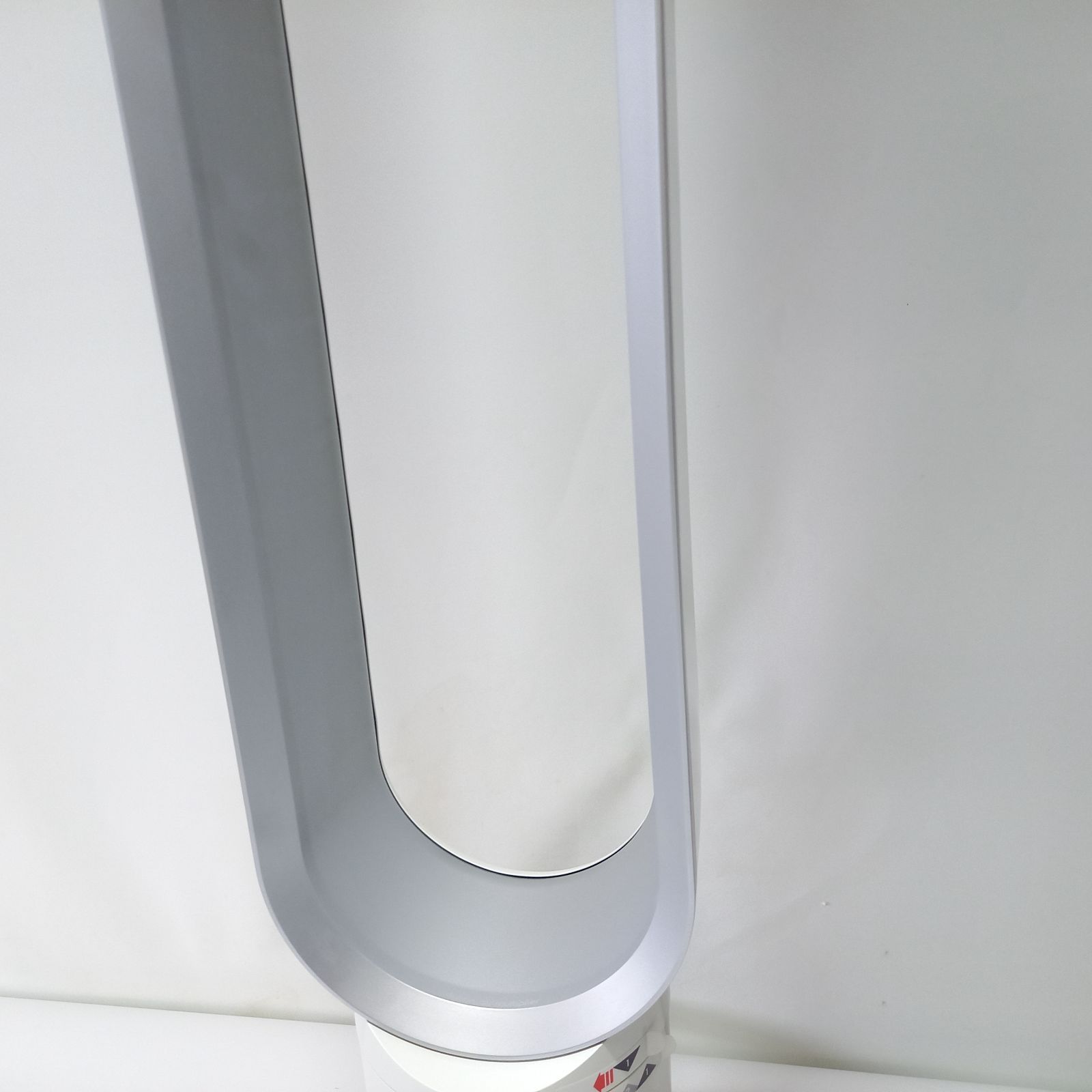 ダイソン タワーファン AM02 羽無し扇風機 dyson - メルカリ