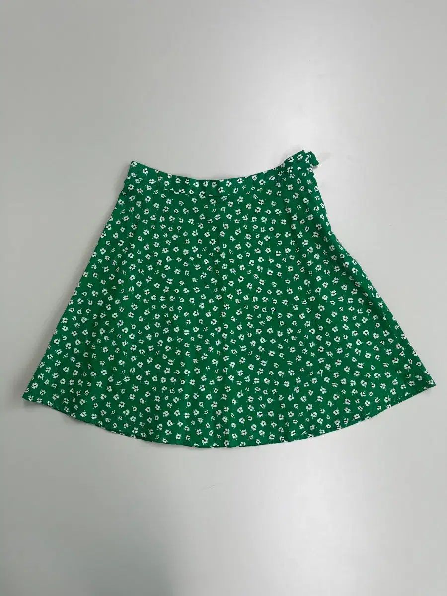 正規品/新品 CLAUDIE PIERLOT グリーン フラワーパータン スカート
