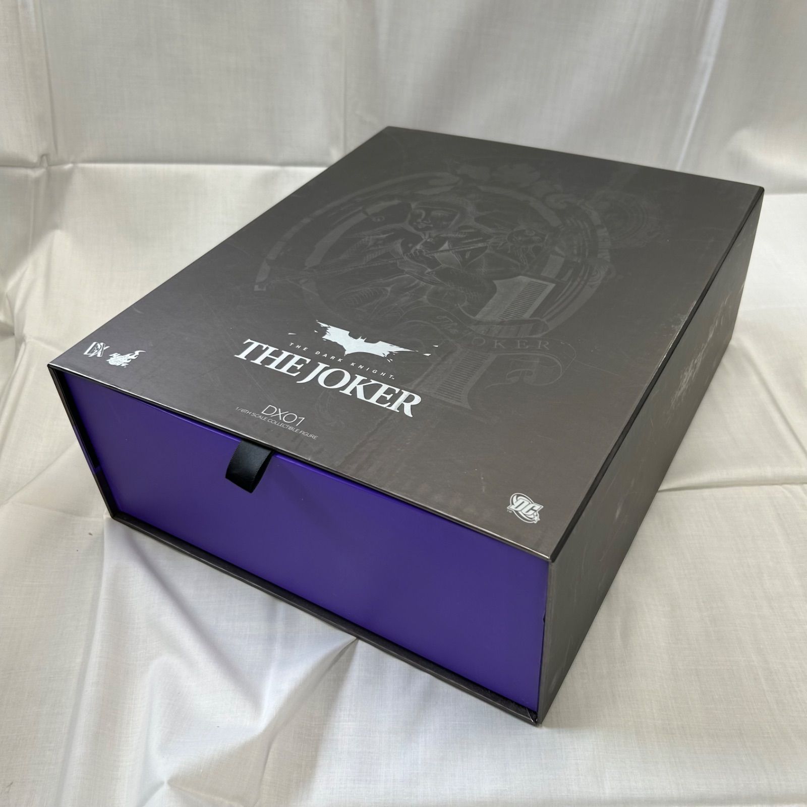 希少・カタログ付】Hot Toys DX01 THE JOKER（The Dark Knight）台座 