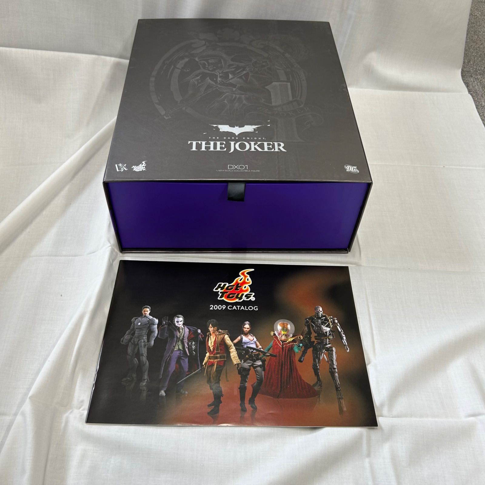 希少・カタログ付】Hot Toys DX01 THE JOKER（The Dark Knight）台座 