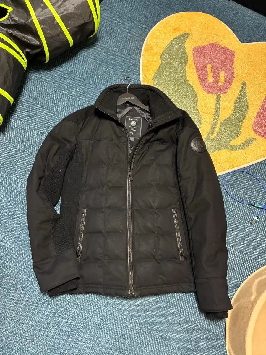 正規品 L (105) Canada Goose (カナダグース) ブランタ ニットダウン 43,435円