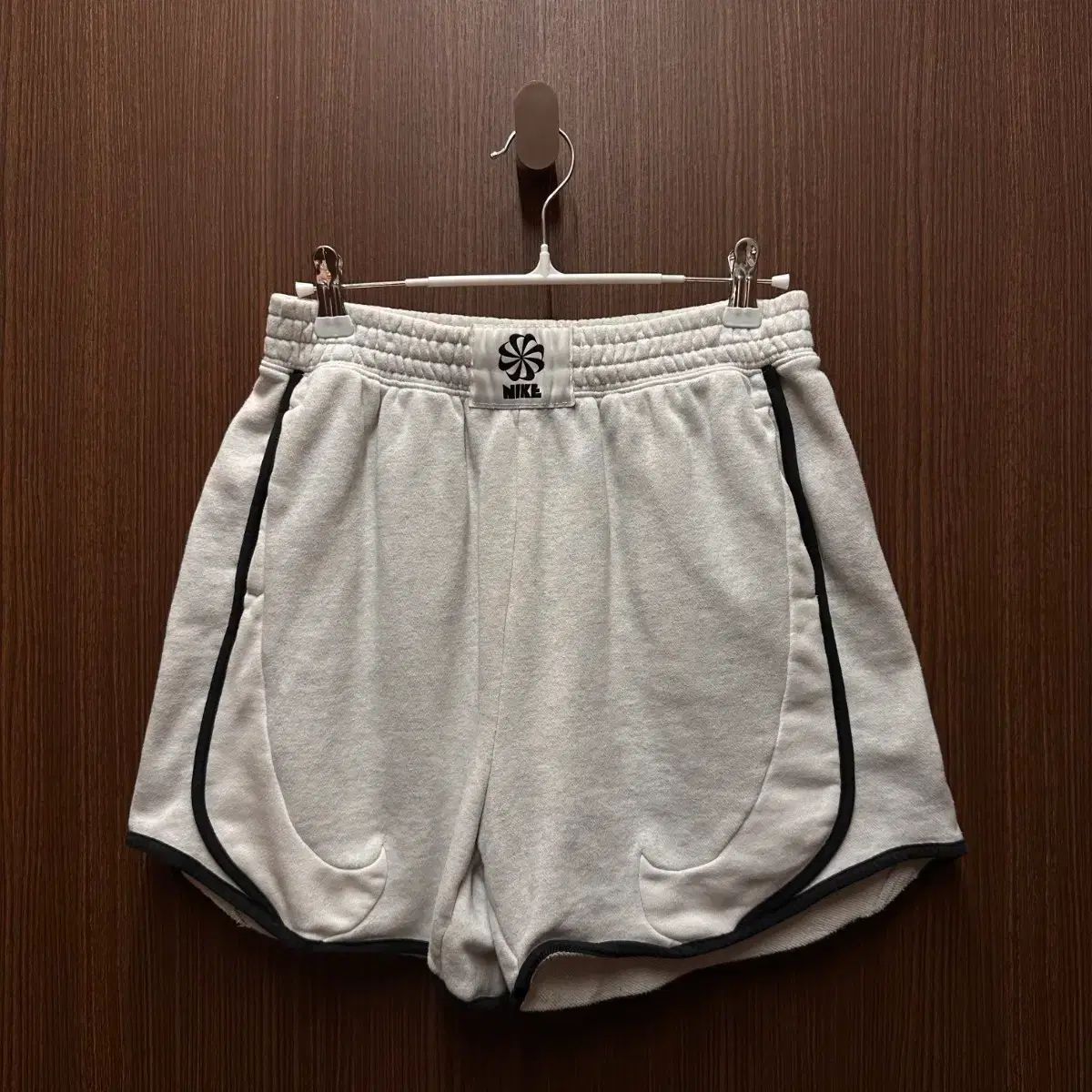 ナイキ ハーフパンツ 4,549円
