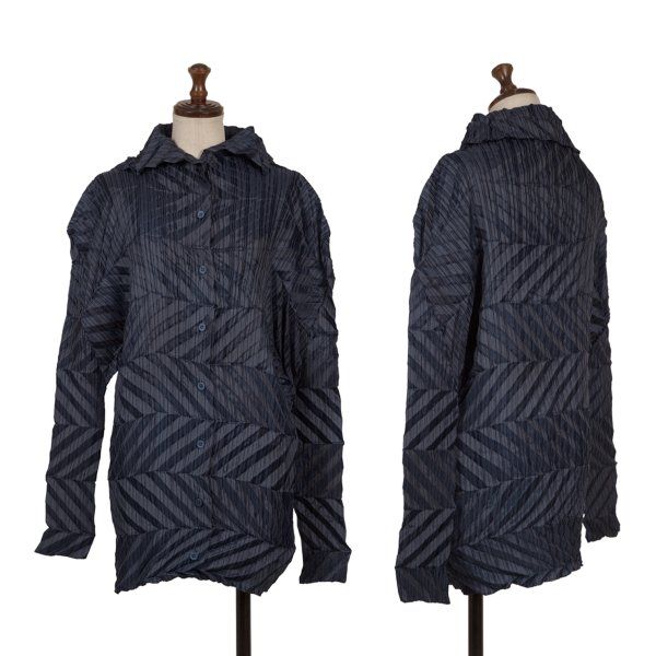 イッセイミヤケISSEY MIYAKE ポリジグザグプリーツシャツ 紺2