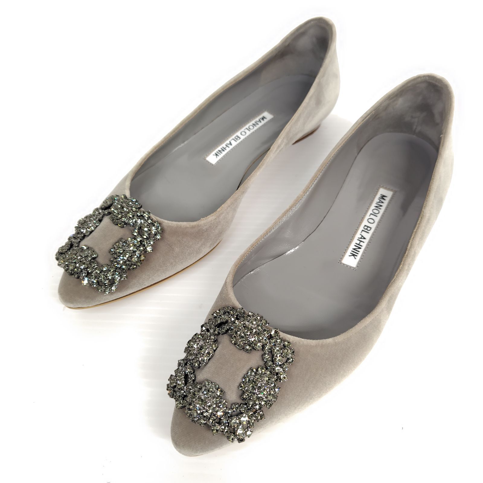★使用感少なめ★MANOLO BLAHNIK マノロブラニク パンプス 35 ハンギシ ベルベット ポインテッド ローヒール フラット