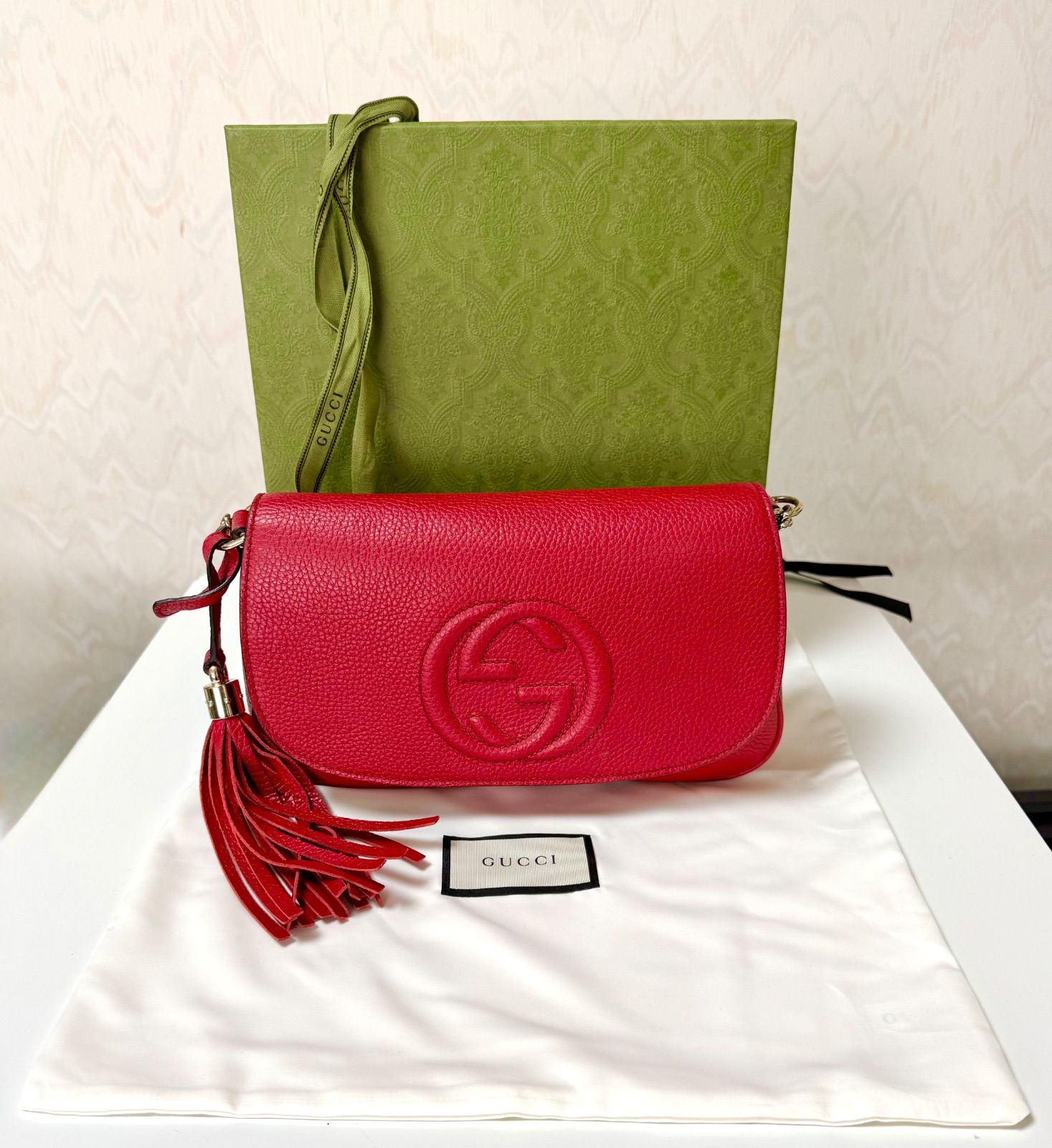 【極美品】GUCCI グッチ ソーホー チェーンショルダーバッグ 赤 タッセル