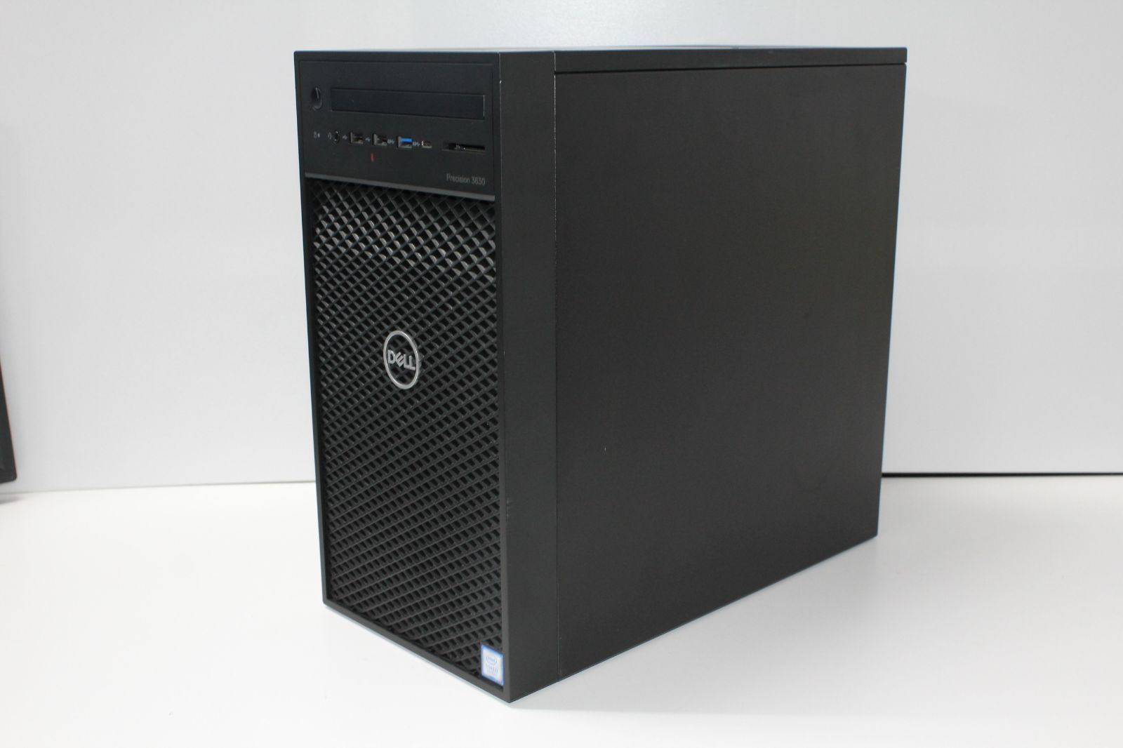 【中古デスクトップPC】Dell〈Precision 3630 Tower〉Core i7/SSD256GB+HDD8TB/メモリ8GB ④