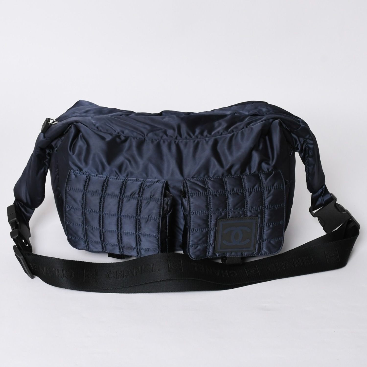 極美品 CHANEL シャネル ショルダーバッグ 9番台 スポーツライン ネイビー ブラック ナイロン 中古 4a001674