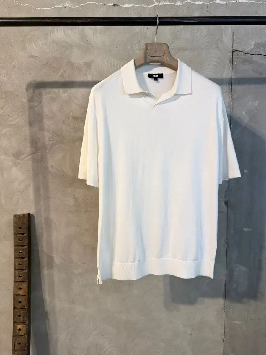DKNY 半袖ニット メンズ100