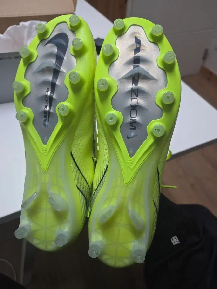 ナイキ ベイパー16 AG エリート 275 サッカーシューズ