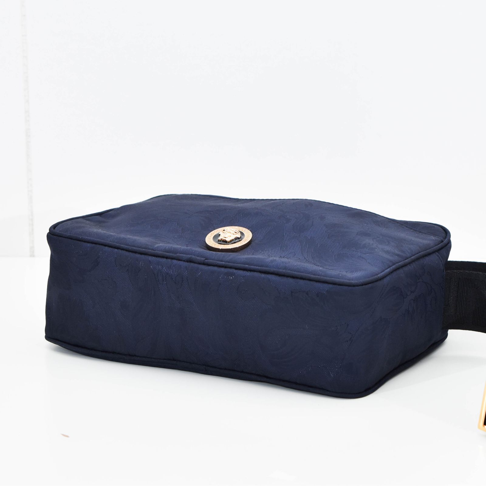 ヴェルサーチ バッグ メンズ ショルダーバッグ バロック VERSACE 1023363 ヴェルサーチ バッグ メンズ ショルダーバッグ バロック VERSACE 1023363