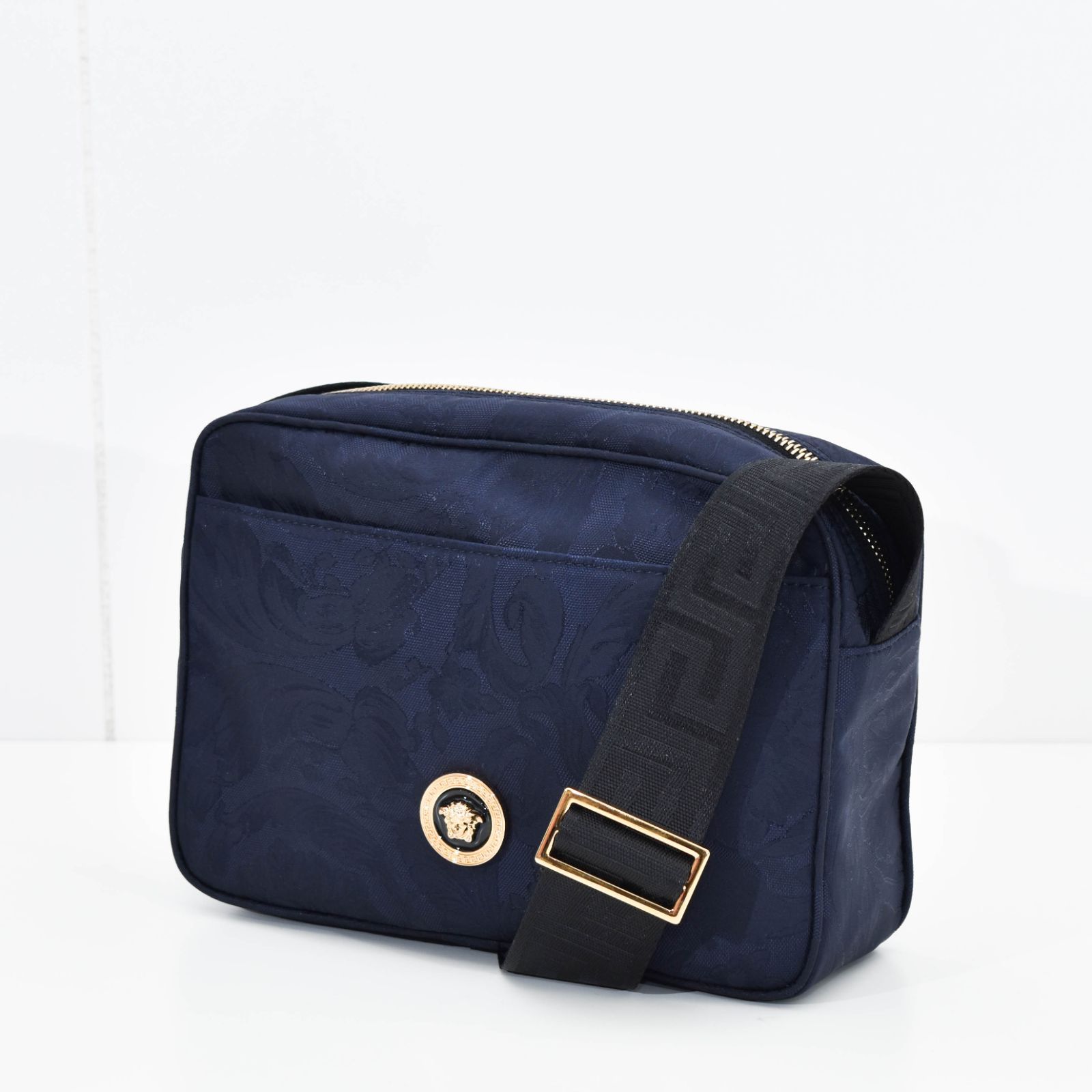 ヴェルサーチ バッグ メンズ ショルダーバッグ バロック VERSACE 1023363 ヴェルサーチ バッグ メンズ ショルダーバッグ バロック VERSACE 1023363