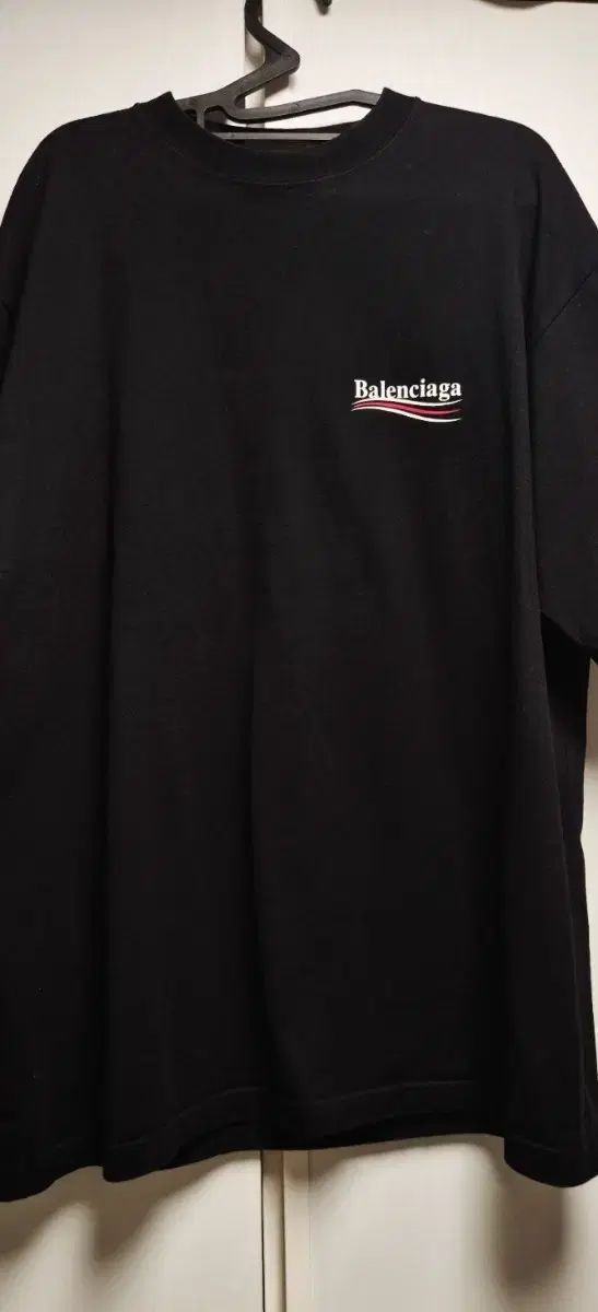 バレンシアガ 正規品 半袖 Tシャツ