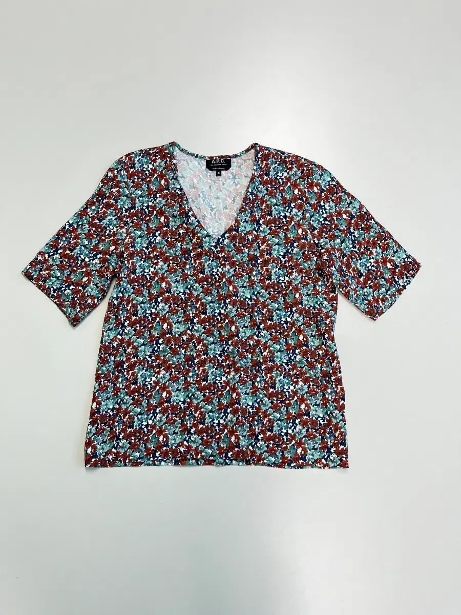 正規品 A.P.C. リーナ プロラプリント クレープ ブラウス