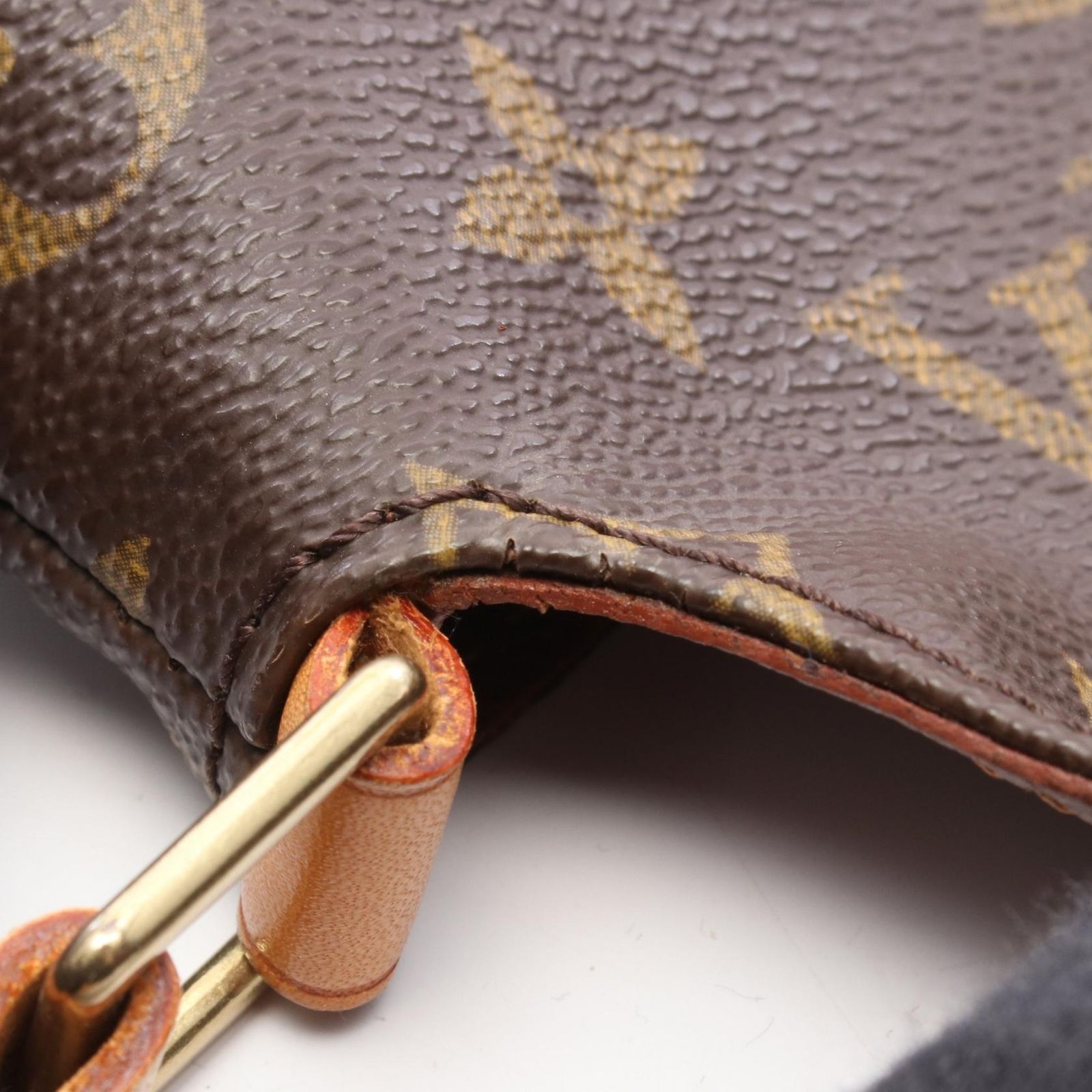LOUIS VUITTON ルイ・ヴィトン ミュゼットタンゴ ショートストラップ 