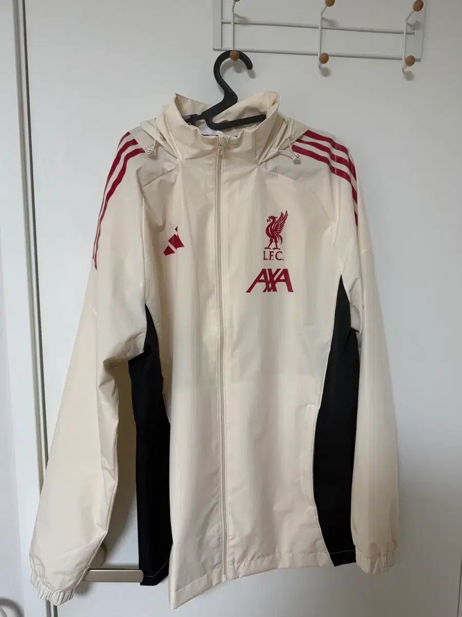 アディダス リヴァプール FC Tシャツ 25 コンペティション オールウェザー ジャケット ワンダー ホワイト -