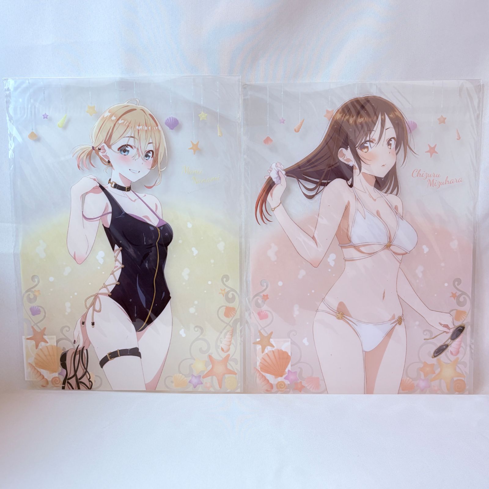 彼女、お借りします 水原千鶴 七海麻美 水着イラスト クリアポスター 2