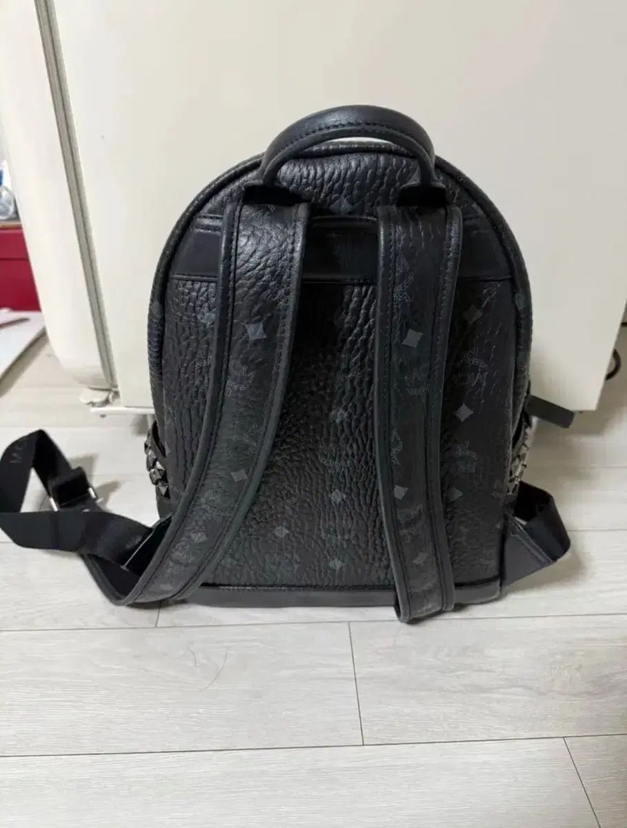 MCM(エム シー エム) ヴィセトス バックパック ブラック Sサイズ 量産