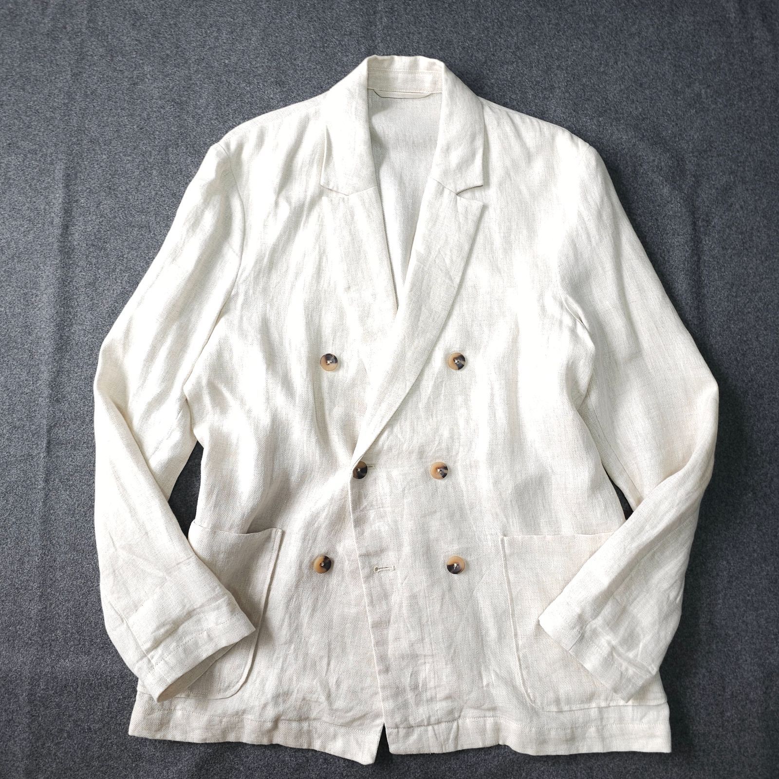 【新品未使用】タグ付き！ZARAリネン100%テーラードジャケット　定価2万円 👌値下げ交渉受付中】ZARA 春夏 リネン 100% ダブル テーラード