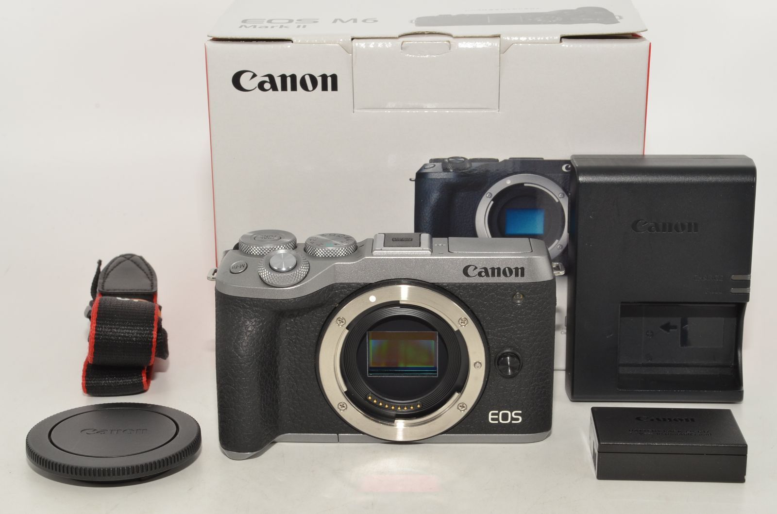 260375☆極上☆Canon ミラーレス一眼カメラ EOS M6 Mark II ボディー