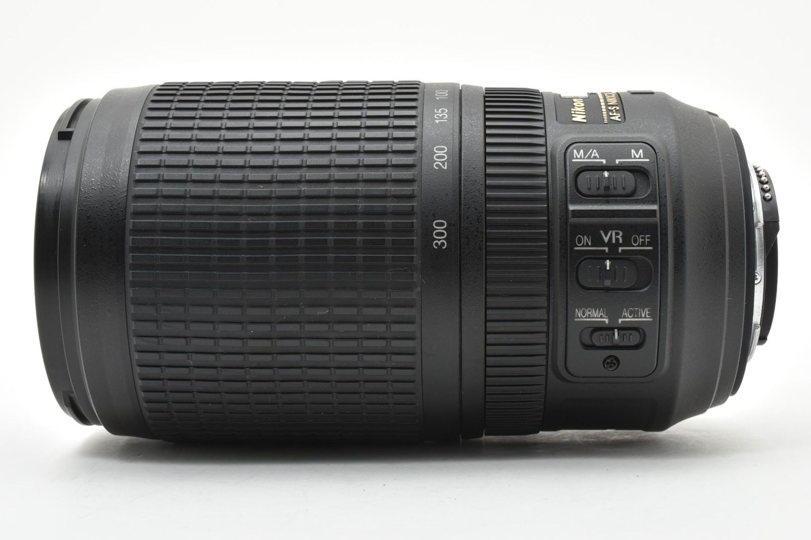 ★極上★Nikon ニコン ED AF-S Nikkor 70-300mm f4.5-5.6G 便利ズーム