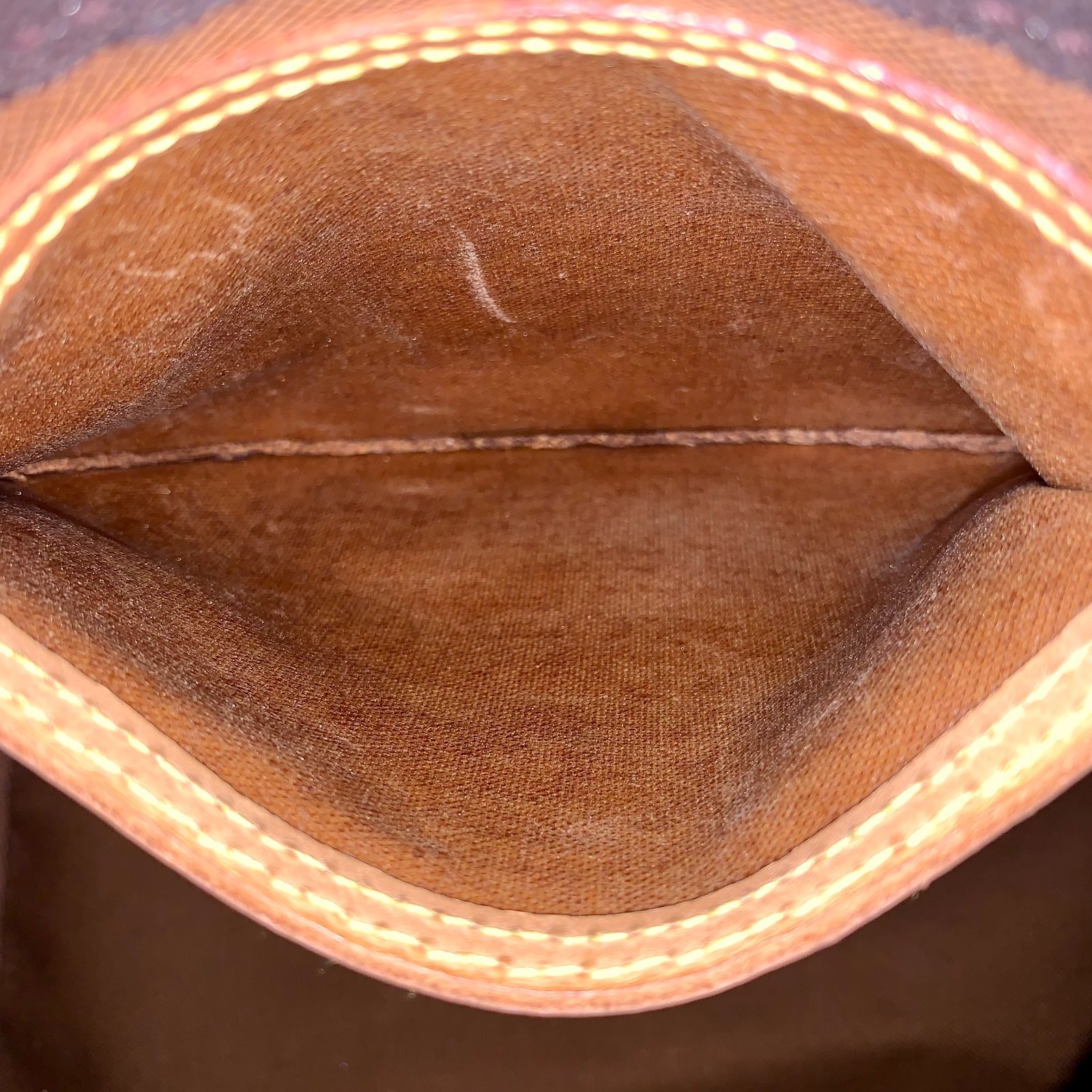 LOUIS VUITTON スピーディ 25 モノグラム ハンドバッグ ミニボストン M41528 【状態ランク:S】 LOUIS VUITTON スピーディ 25 モノグラム ハンドバッグ ミニボストン M41528 【状態ランク:S】