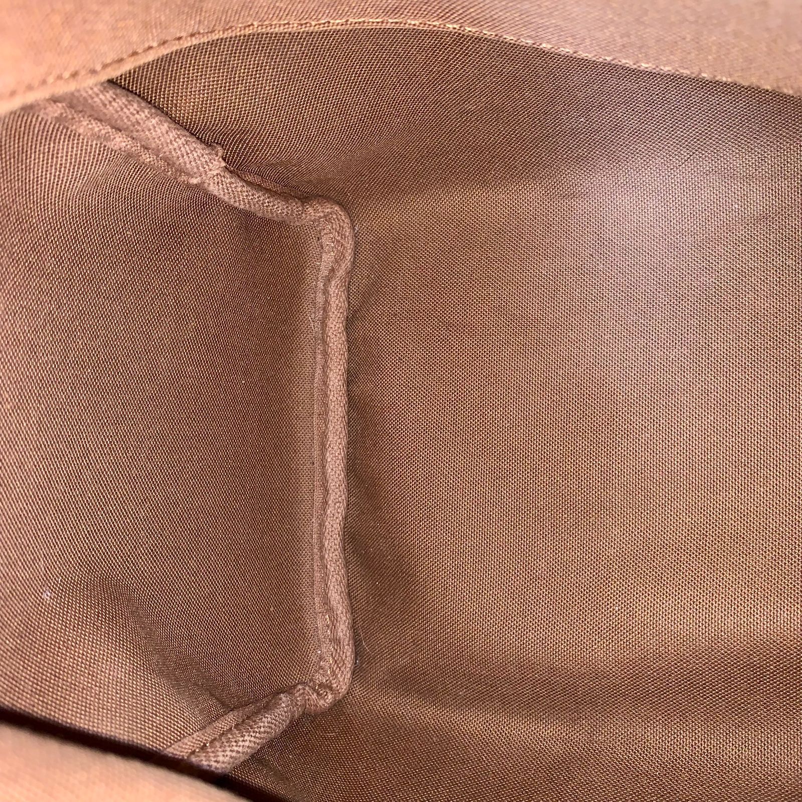 LOUIS VUITTON スピーディ 25 モノグラム ハンドバッグ ミニボストン M41528 【状態ランク:S】 LOUIS VUITTON スピーディ 25 モノグラム ハンドバッグ ミニボストン M41528 【状態ランク:S】