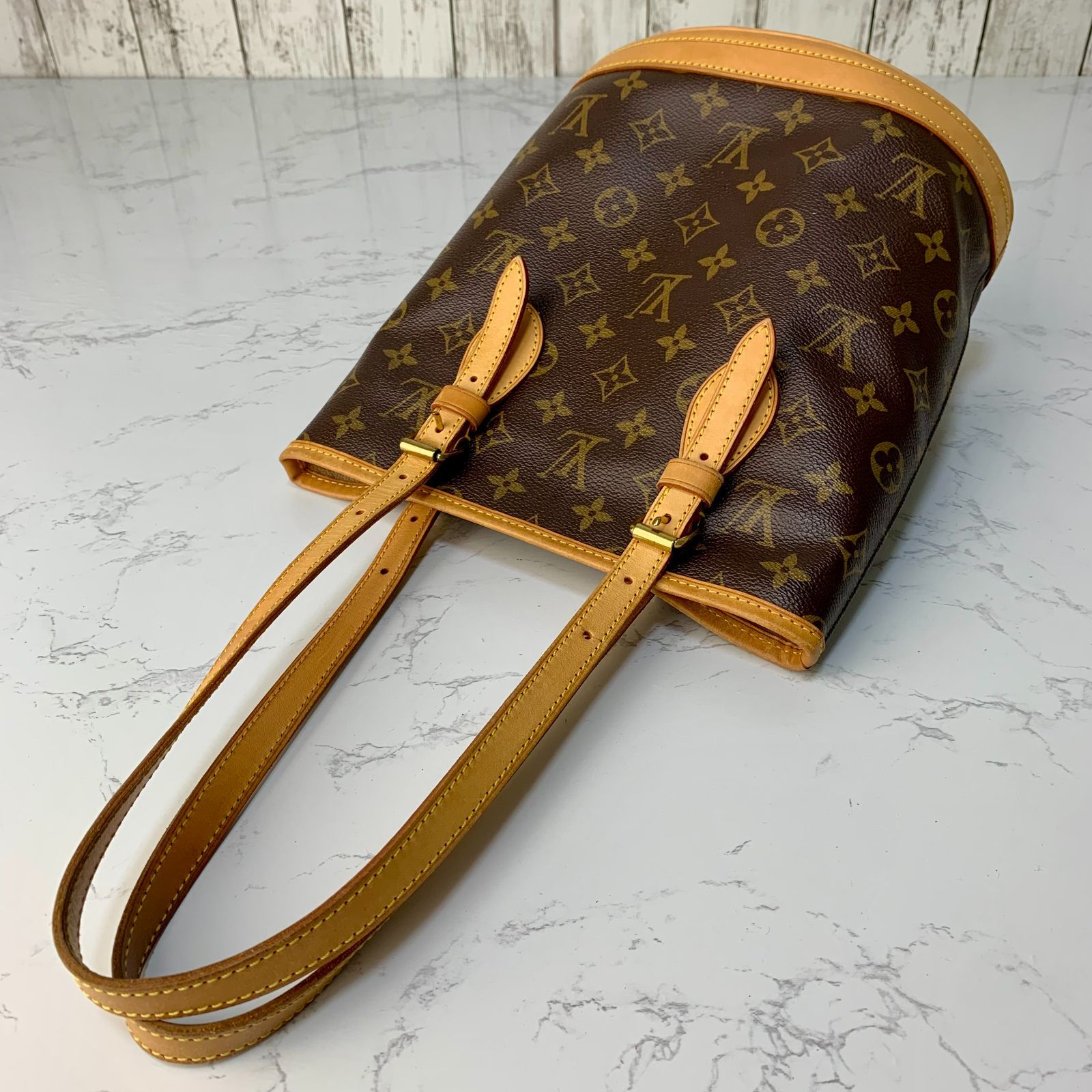 LOUIS VUITTON バケット PM モノグラム トート ショルダーバッグ M42238 【状態ランク:SS】 LOUIS VUITTON バケット PM モノグラム トート ショルダーバッグ M42238 【状態ランク:SS】