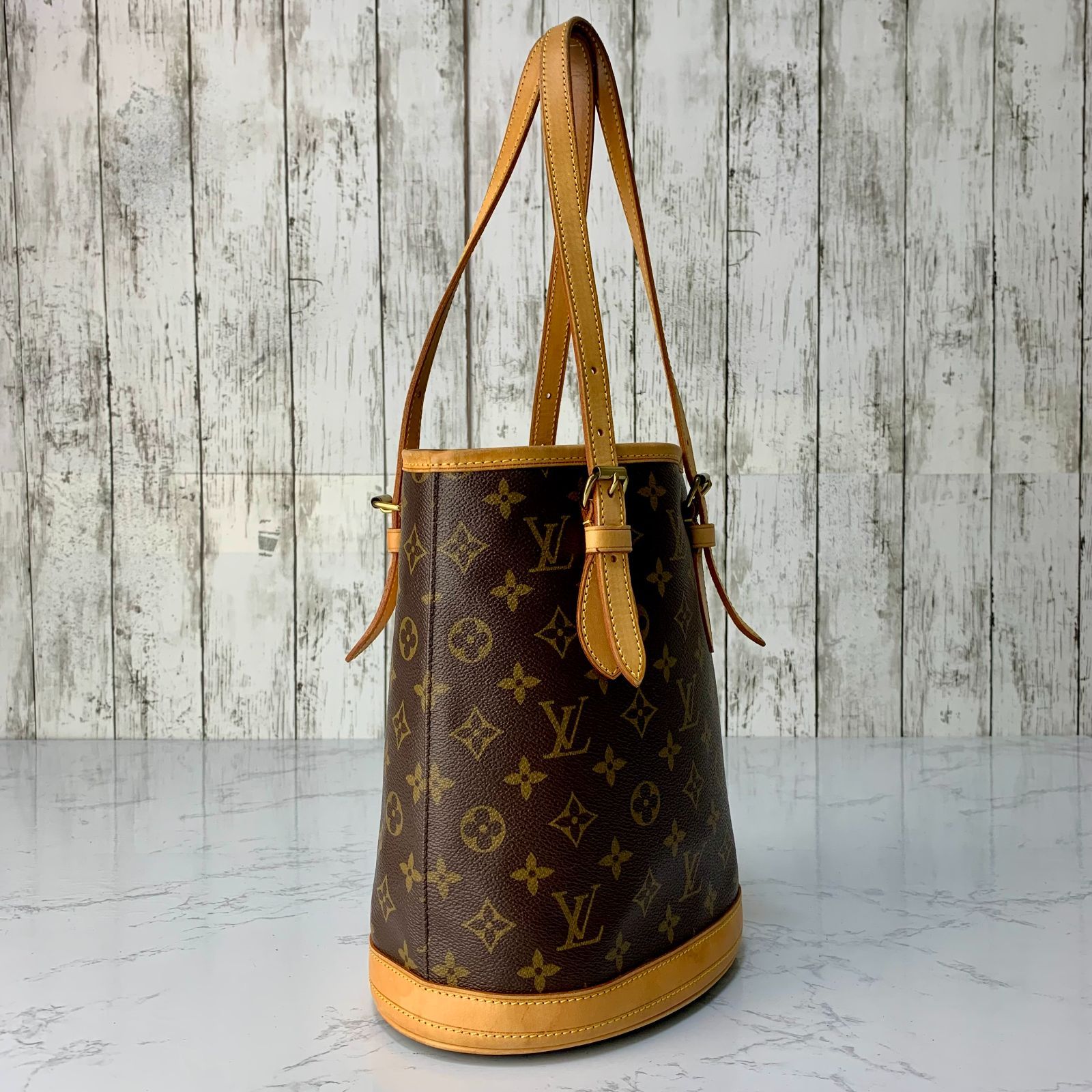 LOUIS VUITTON バケット PM モノグラム トート ショルダーバッグ M42238 【状態ランク:SS】 LOUIS VUITTON バケット PM モノグラム トート ショルダーバッグ M42238 【状態ランク:SS】