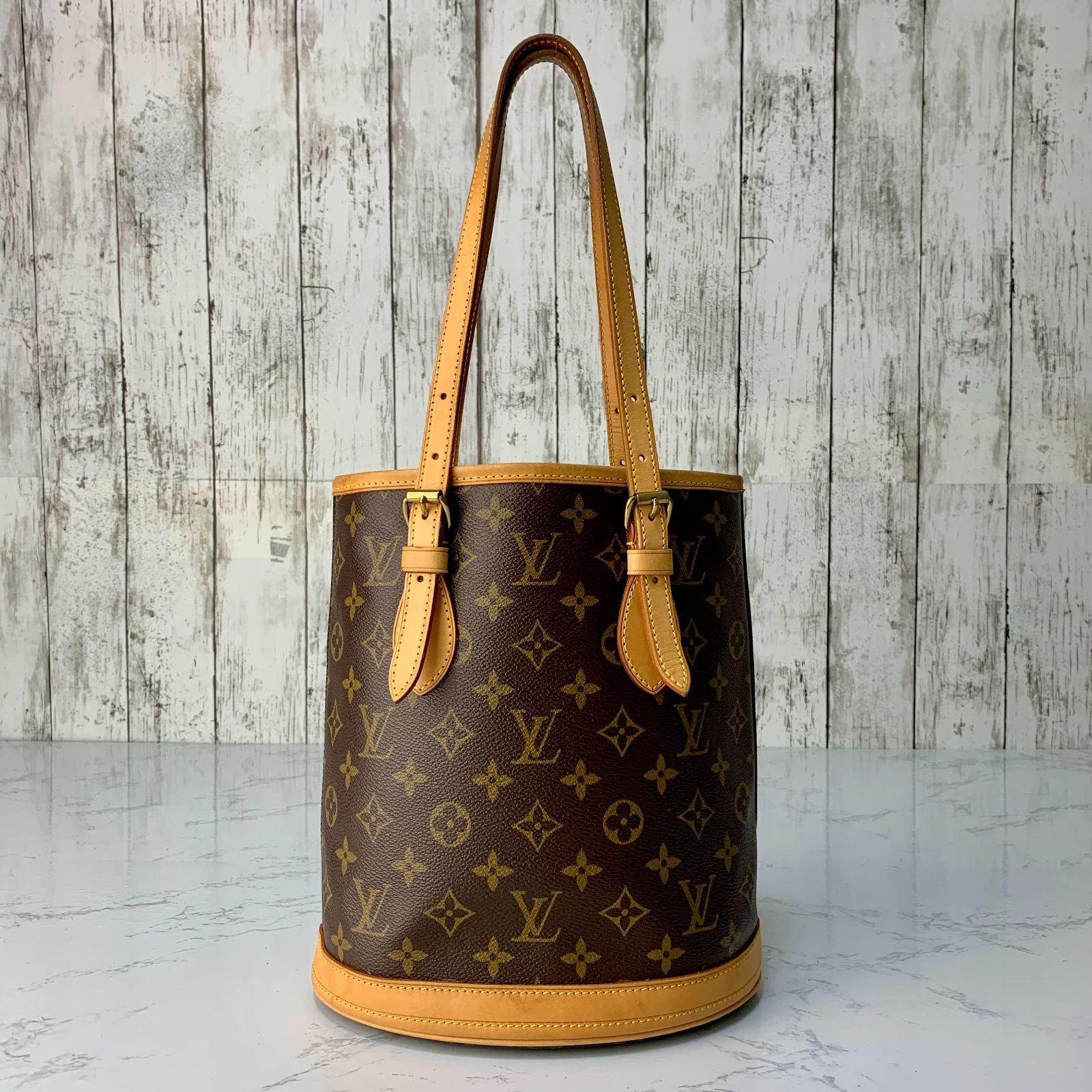LOUIS VUITTON バケット PM モノグラム トート ショルダーバッグ M42238 【状態ランク:SS】 LOUIS VUITTON バケット PM モノグラム トート ショルダーバッグ M42238 【状態ランク:SS】