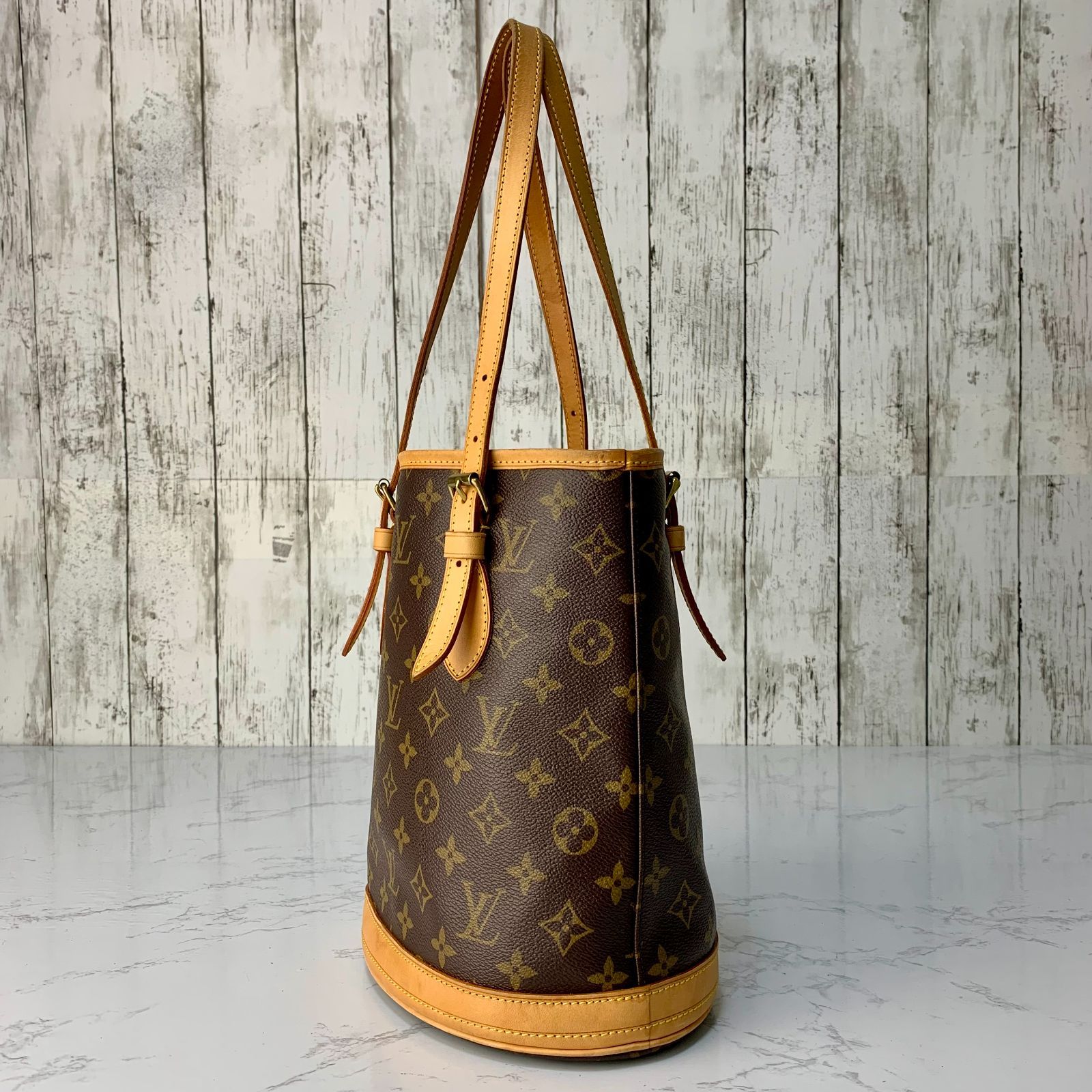 LOUIS VUITTON バケット PM モノグラム トート ショルダーバッグ M42238 【状態ランク:SS】 LOUIS VUITTON バケット PM モノグラム トート ショルダーバッグ M42238 【状態ランク:SS】